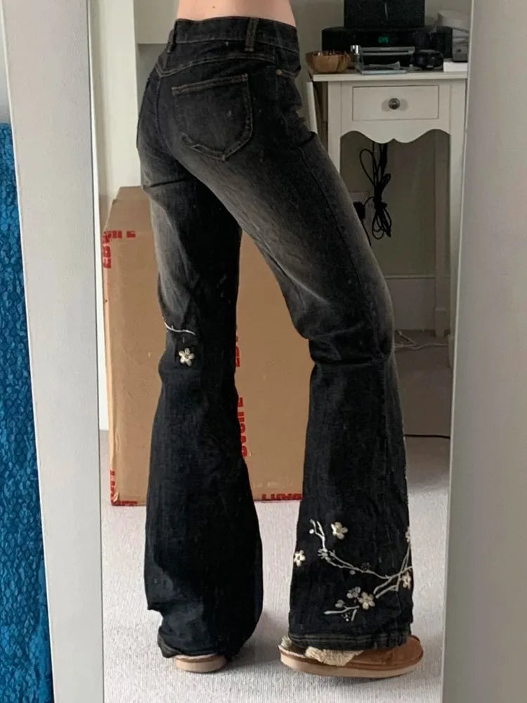 Weekeep Floral Embroidery Jeans Vintage 2000s Low Rise Flared Jeans Women Retro y2k Baggy Denim Pants High Street Basic Trousers